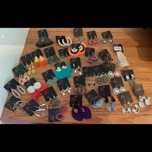 78 Piece Paparazzi Lot